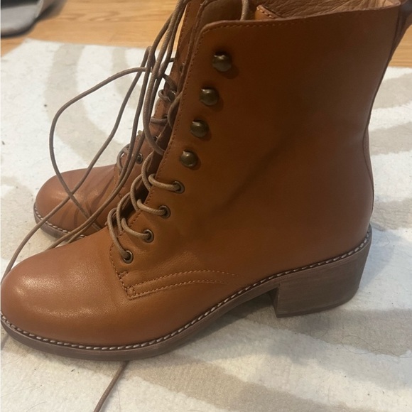 Madewell Patti Lace-up Boots - Picture 5 of 5